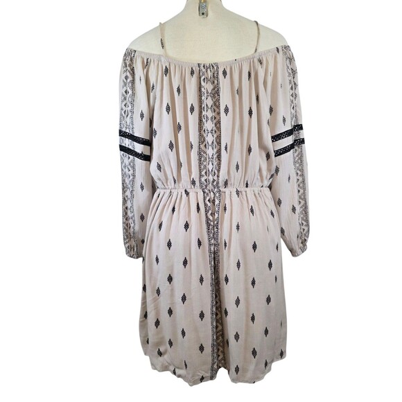 Maurices Dress Womans Large Tan Boho Aztec Southwest Off Shoulder NWT - Picture 2 of 12